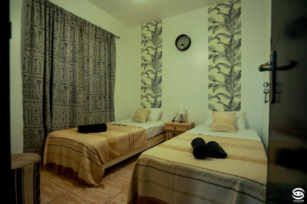 Hotel Dar Barka Kebili Exteriér fotografie