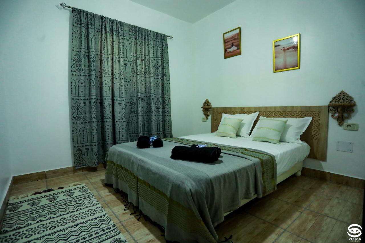Hotel Dar Barka Kebili Exteriér fotografie