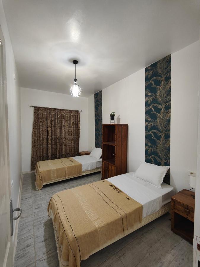 Hotel Dar Barka Kebili Exteriér fotografie