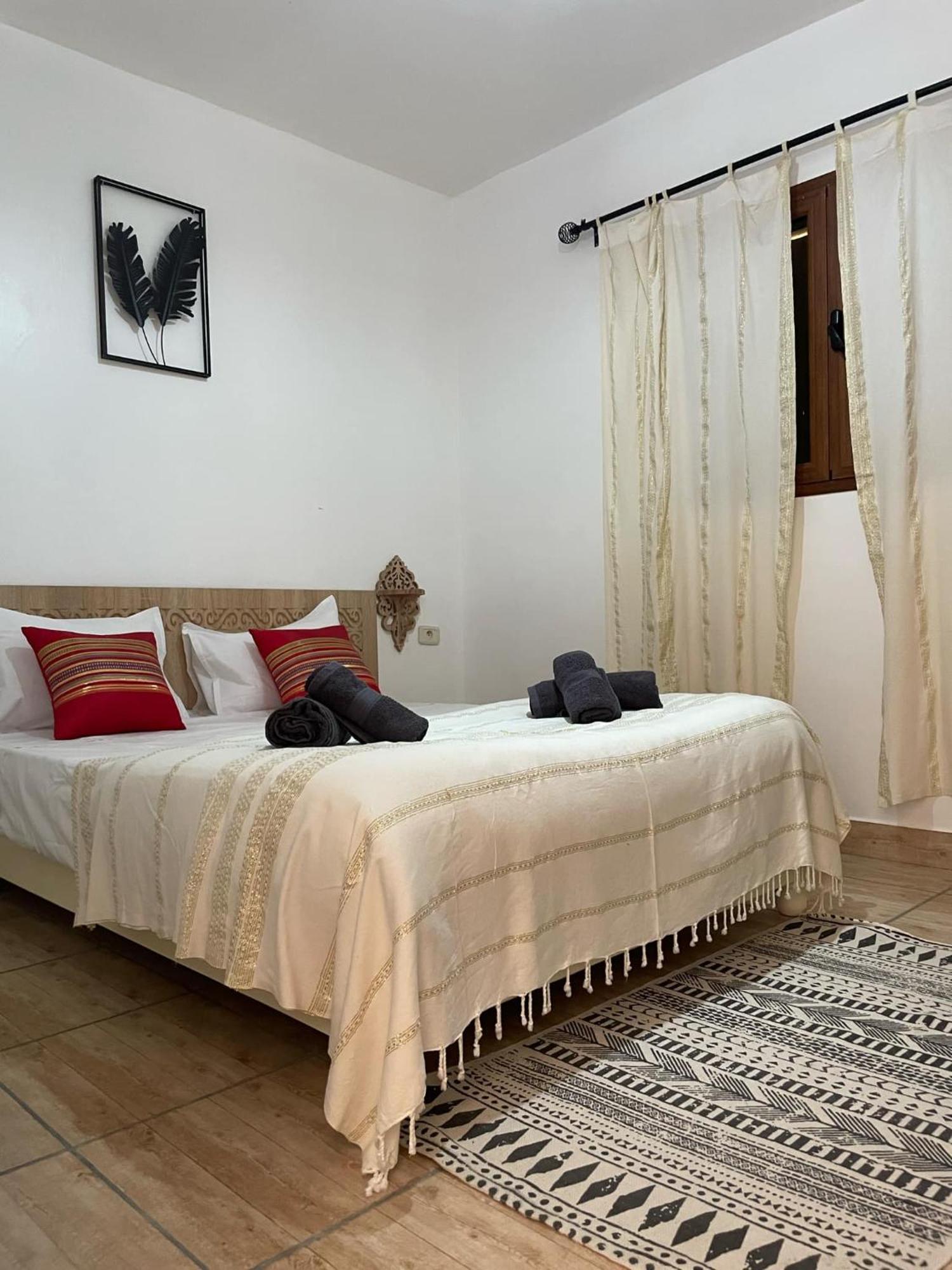 Hotel Dar Barka Kebili Exteriér fotografie