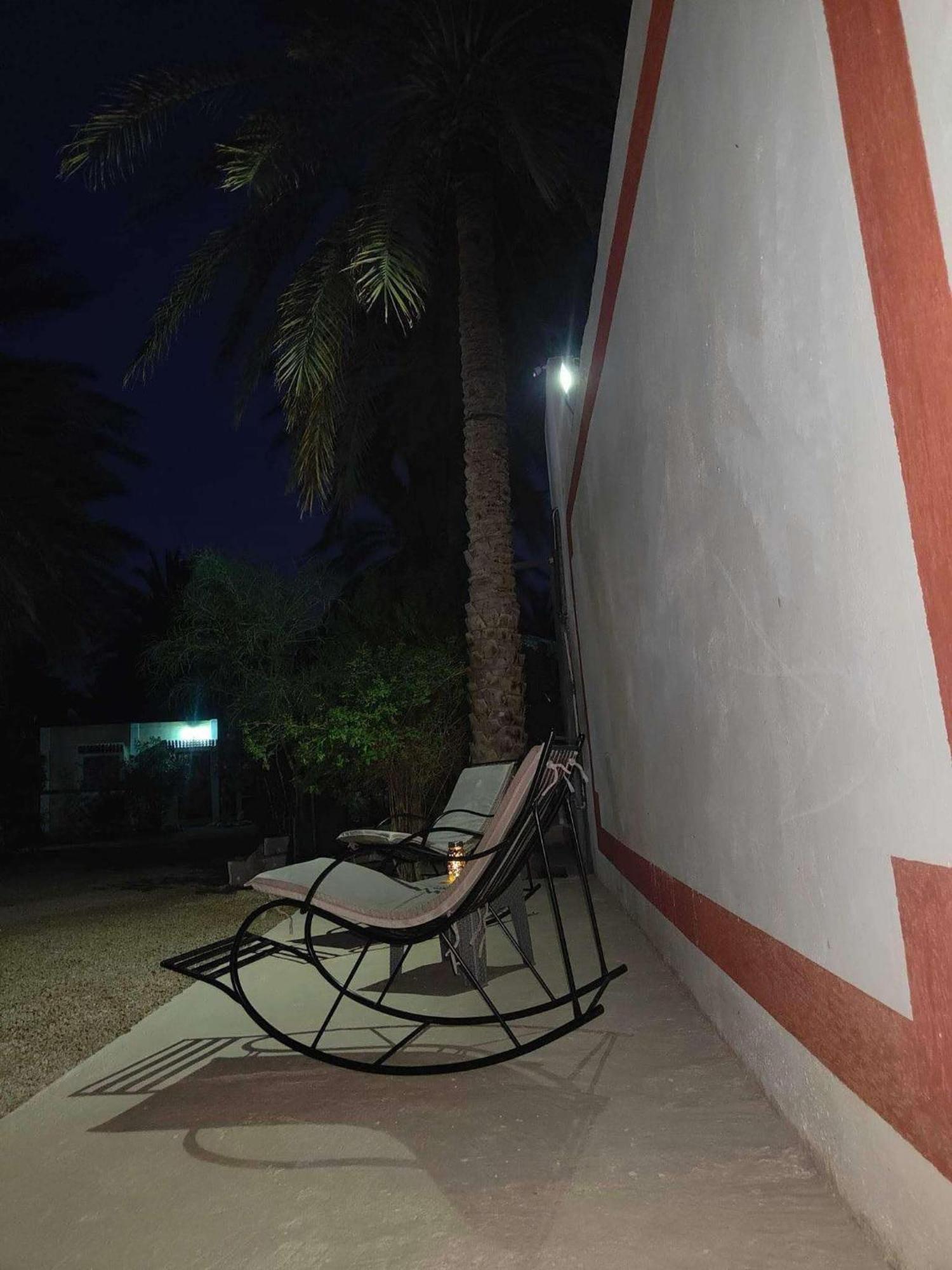 Hotel Dar Barka Kebili Exteriér fotografie